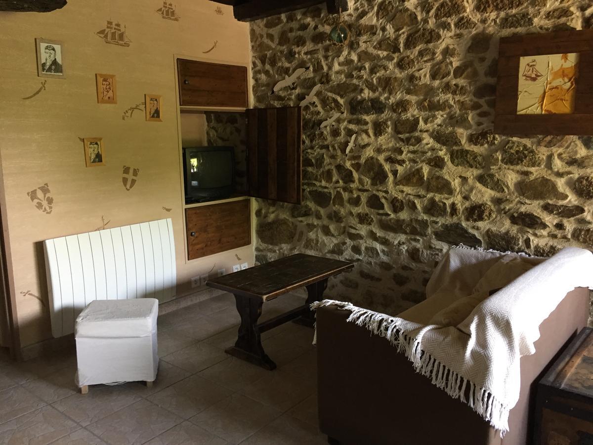 Gites Au Clos Du Lit Saint-Aaron Ngoại thất bức ảnh