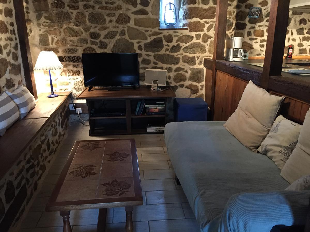 Gites Au Clos Du Lit Saint-Aaron Ngoại thất bức ảnh